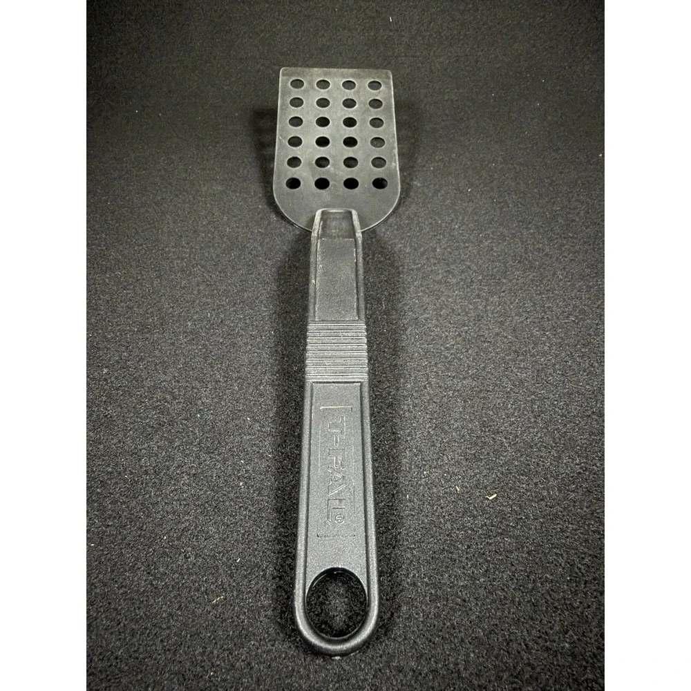 T-Fal Black‎ Nylon Slotted Spatula Turner Angled Handle Made in Canada Vintage